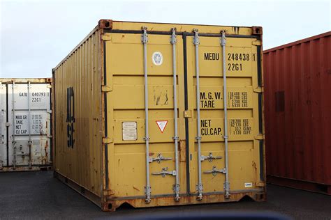 10 Things You Need To Know Before You Buy A Shipping Container Off
