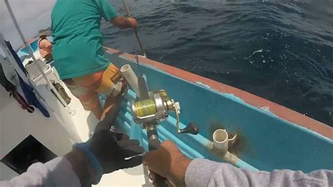 Pesca De Jurel En Bahia De Los Angeles Youtube