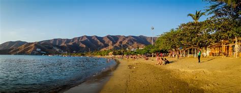 Bei ebay finden sie artikel aus der ganzen welt. Tanganga-Strand In Santa Marta, Kolumbien Redaktionelles ...