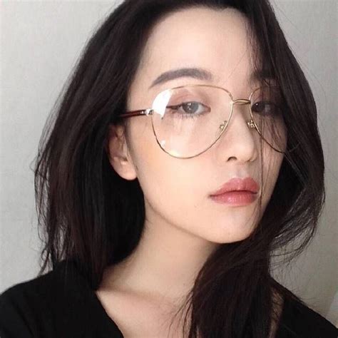 pin by 𝐬𝐢𝐫𝐚 on eyewear ulzzang girl korean fashion glasses