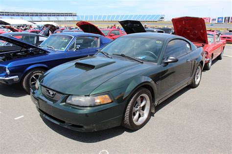 2001 Ford Mustang GT Premium - Coupe 4.6L V8 Manual