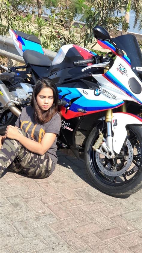 Meet Samantha Dsouza She Is The Fastest Female Drag Racer In India