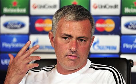 chelsea news jose mourinho hopes funny training session will boost players for fulham clash
