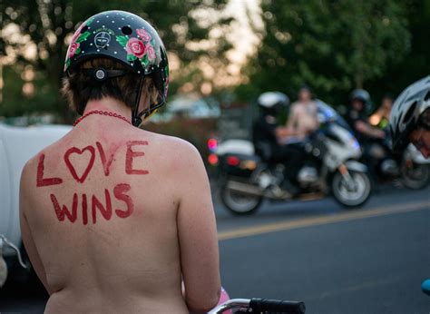 Photos Portland Bikes Bare For World Naked Bike Ride Woai The Best