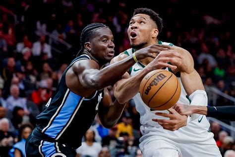 Los Bucks Bajan A La Tierra A Los Hawks Y También Ganan Los Celtics Y