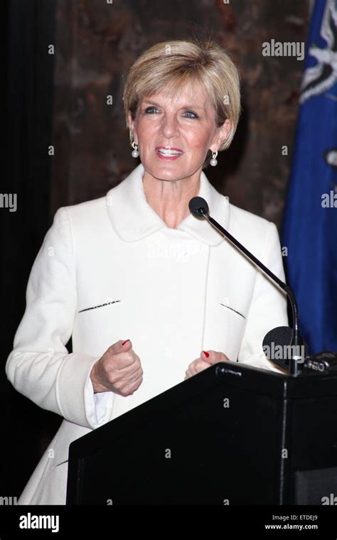 Hugh Jackman And Julie Bishop Illuminate The Empire State Building In