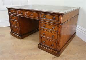 Large Antique Victorian Oak Partner Desk 5ft X 4ft Antiques Atlas
