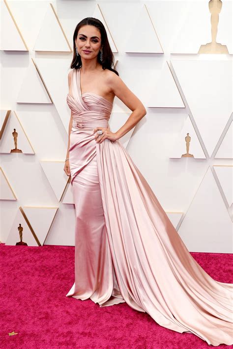 Mila Kunis 2022 Academy Awards At The Dolby Theatre In Los Angeles 18