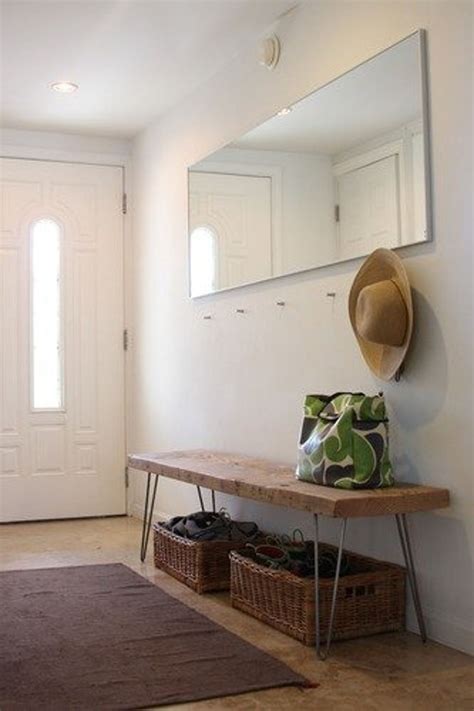 Diy Your Own Minimalist Entryway Minimalist Home Decor Reclaimed