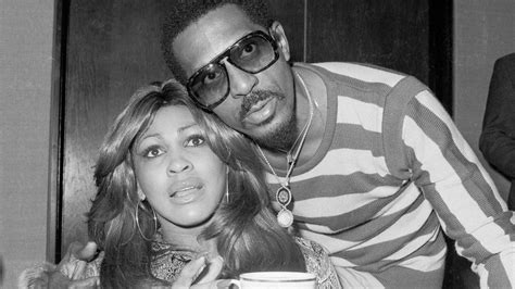 Tina Turner Ehemann Ike Schleifte Sie In Der Hochzeitsnacht Ins Bordell