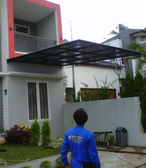 Pada bagian atas kanopi ada tiang melintang yang berfungsi mengaitkan kanopi dengan posisi menggantung. Desain Terbaru 2019 Kanopi Baja Ringan Tanpa Tiang Penyangga