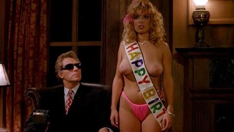 Becky LeBeau Nuda 30 Anni In Not Of This Earth