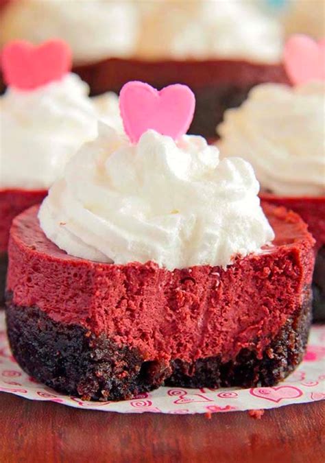 Oreo Red Velvet Cheesecake Recipe Maria S Kitchen