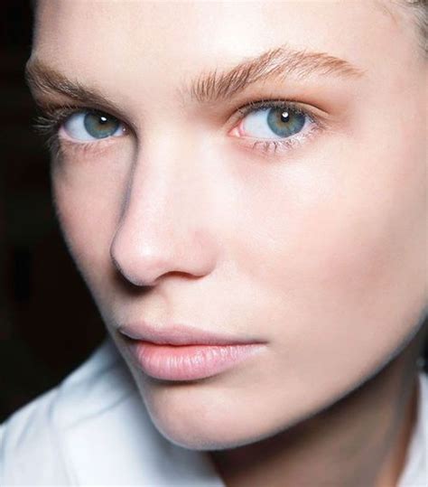 8 beauty tricks that make your face look thinner