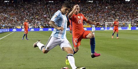 El partido argentina vs chile se jugará desde las 2:00 p.m. Resultado Chile vs. Argentina en el debut en la Copa ...