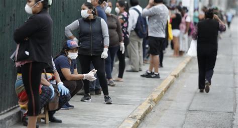 Además, se considerarán a las familias que estén en el registro social de hogares. Lima: Coronavirus en Perú| Bono 380 soles: reportan largas ...