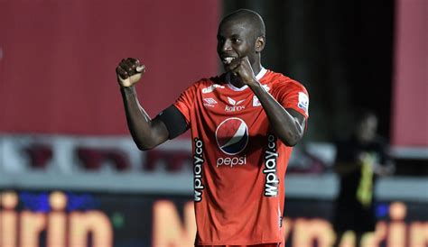 Cobertura internacional en américa, latinoamérica, europa, asia, africa. Adrián Ramos América: La cantera del América de Cali ...