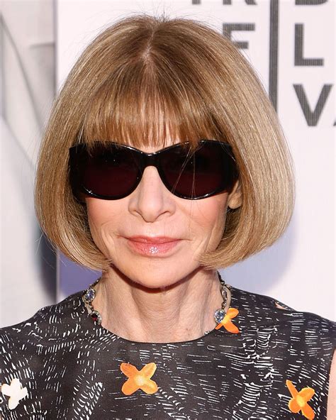 Anna Wintour Turns Style Tips You Can Learn From The Vogue Editor