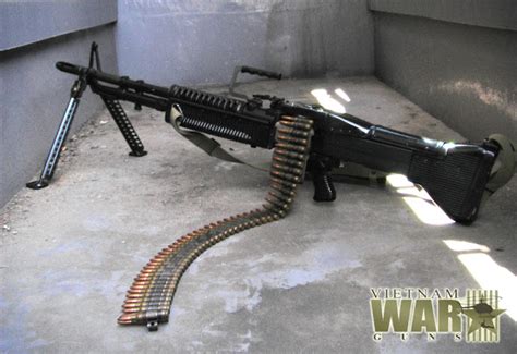 Weapons Replica M60 Machine Gun With Dummy 762mm Ammo Belt
