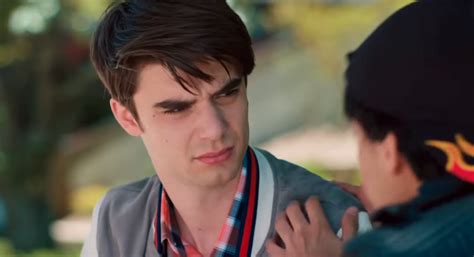 Netflix Zeigt Ersten Trailer Zum Neuen Gay Teen Movie Alex Strangelove