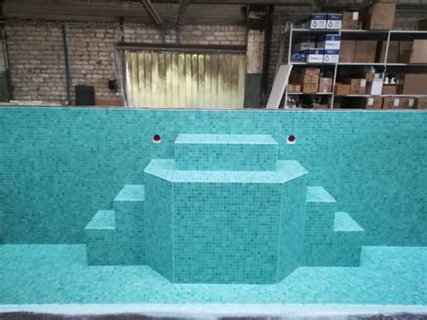 Piscina Su Misura BA Tilestone Pools One Piece Tiled Pools