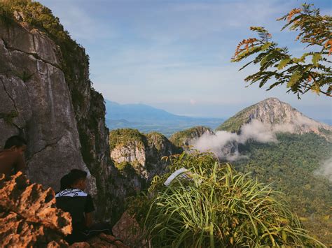 Mount Baling - Kedah, Malaysia : hiking