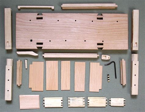 Just be sure to consult the manufacturer's manual and adjust the plan accordingly. Plans to build Roubo Workbench Plans Free PDF Plans