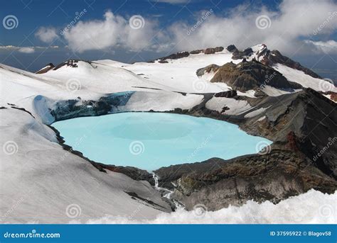 Mount Ruapehu Crater Lake Stock Photo Image Of Circuit 37595922