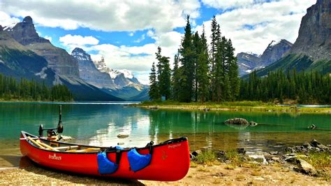 The Perfect Canadian Road Trip Through Banff And Jasper National Parks