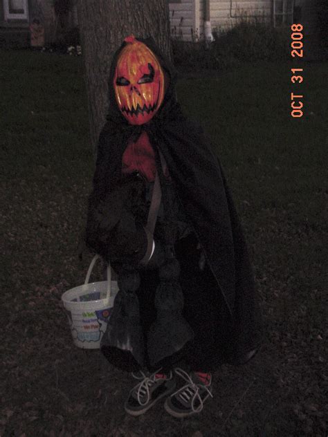 We usually have someone lead the child halloween props halloween haunt headless horseman halloween halloween diy outdoor halloween halloween coffin halloween design. Halloween: Headless Horseman kid costume | Halloween, Kids costumes, Homemade costumes