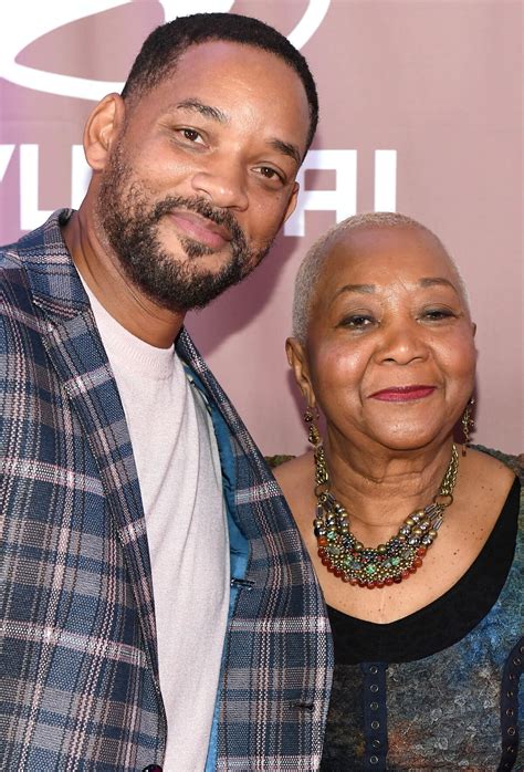 Will Smiths Mom Oscars Slap Was Not His Normal Behavior Los Angeles