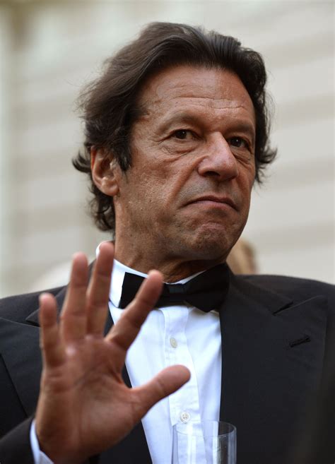 Psl 2016 Imran Khan Turns Down Offer To Mentor Peshawar Franchise
