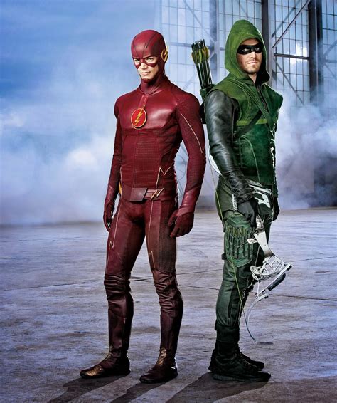 Fashion And Action The Epic Flash And Arrow Crossover Event Starts