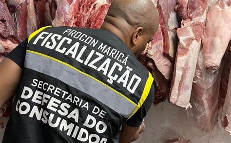 Maricá Procon descarta mais de kg de carnes fora da validade em supermercado Maricá Info