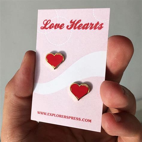 Love Hearts Lapel Pin 2 Pack Lapel Pins Heart Enamel Pin Enamel Pins