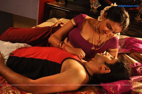 Anagarigam Movie HD Photos Images Pics Stills And Picture Indiglamour