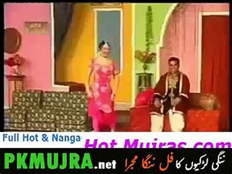 Pakistani Hot Kanjri Girls Without Cloth Nanga Mujra Dance In Multan
