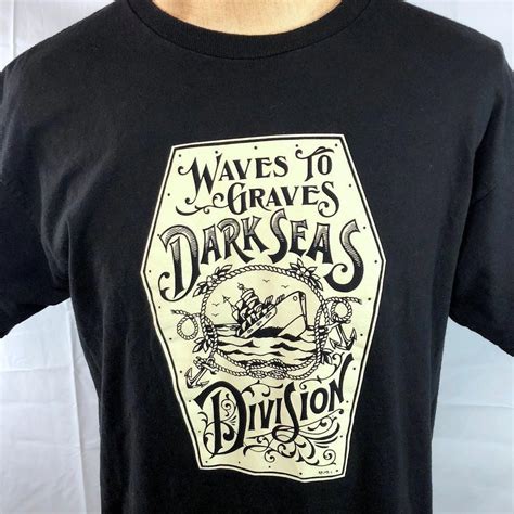 Dark Seas Division Waves To Graves L T Shirt Large Mens Tattoo Oop