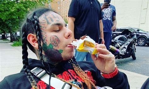 Tekashi 6ix9ine Bodyguards Attacked By Treyway In New York In Viral