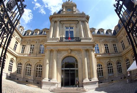 Municipales à Paris Qui Sont Les Candidats Pour Larrondissement
