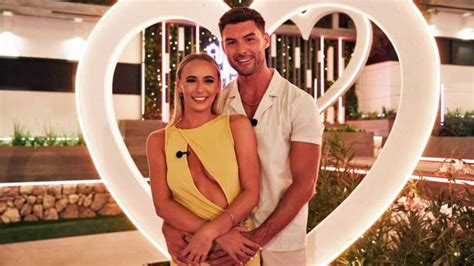 Love Island 28m See Millie And Liam Crowned 2021 Winners Bbc News