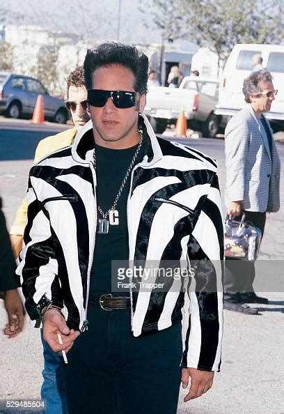 Comedian Andrew Dice Clay Arrives At The 1989 Mtv Movie Awards This Nachrichtenfoto Getty