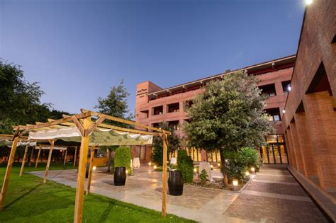 Vaughantown'.aprende inglés con el método vaughan. El Hotel Intur reabre sus puertas | SER Ciudad Real ...