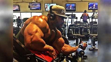 Phil Heath Is Still Huge And Training Harder Than Ever In 2019