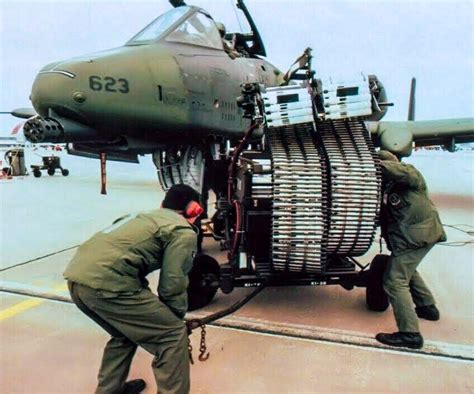 50 Amazing Facts About The A 10 Thunderbolt Page 13 Of 50 The Grizzled