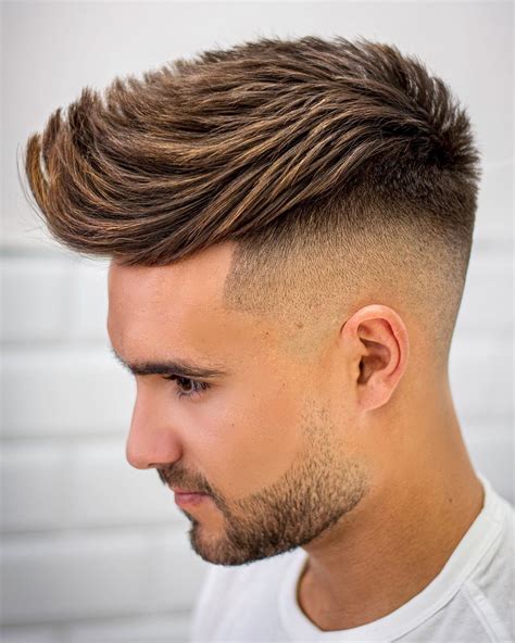 If you're rocking shaved sides, even. 20 Classic Undercut Hairstyles For Men | StylesRant