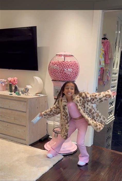 rob kardashian shares peek in daughter dream s jaw dropping bedroom inside 7 5m home hello