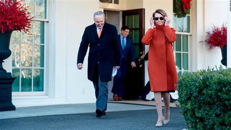 La Elegancia De Nancy Pelosi Se Viraliza En Las Redes Video Cnn