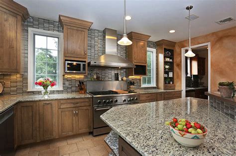For countertops, the established standard is for the top of the countertop to fall about 36 inches above the floor. Can I Switch Out the Cabinets Underneath My Granite ...