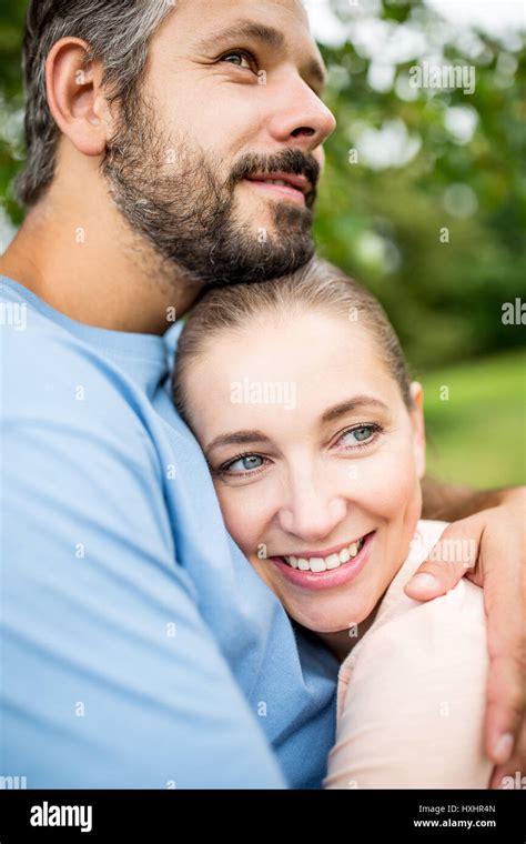Couple Embrace Other Love Park Hi Res Stock Photography And Images Alamy